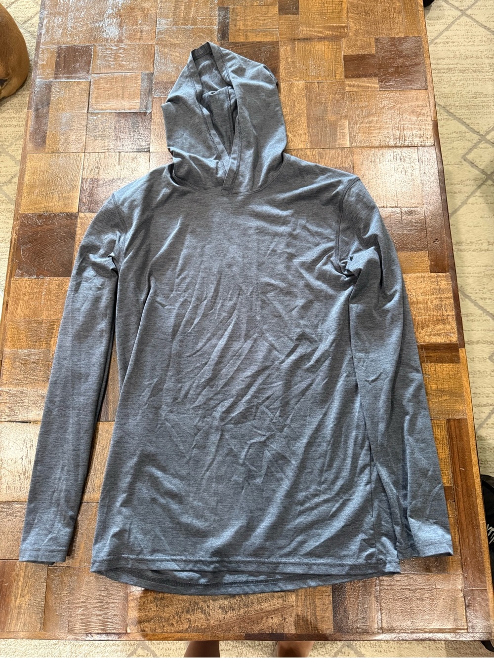 Men’s lightweight hoodie